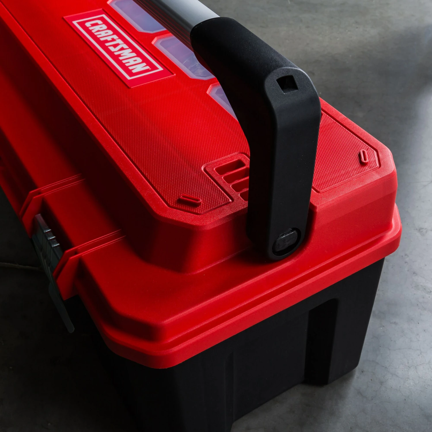 CRAFTSMAN Portable Tool Boxes PRO 26-in Red Plastic Lockable Tool Box 6 CRAFTSMAN Portable Tool Boxes PRO 26-in Red Plastic Lockable Tool Box - Image 6