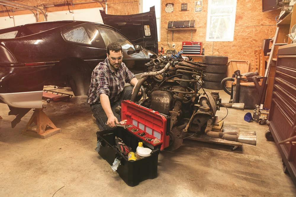 CRAFTSMAN Portable Tool Boxes PRO 26-in Red Plastic Lockable Tool Box 13 CRAFTSMAN Portable Tool Boxes PRO 26-in Red Plastic Lockable Tool Box - Image 13