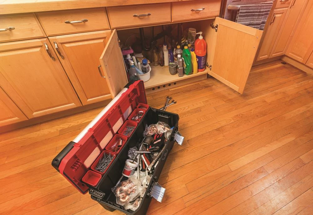 CRAFTSMAN Portable Tool Boxes PRO 26-in Red Plastic Lockable Tool Box 12 CRAFTSMAN Portable Tool Boxes PRO 26-in Red Plastic Lockable Tool Box - Image 12