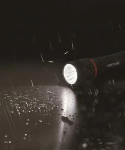 CRAFTSMAN Flashlights LED flashlight 350-Lumen LED Flashlight (Battery Included) -Craftsman Store 09313889