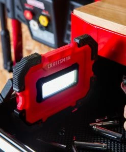 CRAFTSMAN Flashlights 500-Lumen LED Spotlight Flashlight (Battery Included) 5 CRAFTSMAN Flashlights 500-Lumen LED Spotlight Flashlight (Battery Included) -Craftsman Store 09551483 scaled