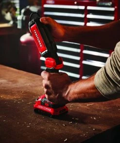 CRAFTSMAN Power Tool Flashlights V20 20-Volt Max 700-Lumen LED Rechargeable Power Tool Flashlight -Craftsman Store 12258523