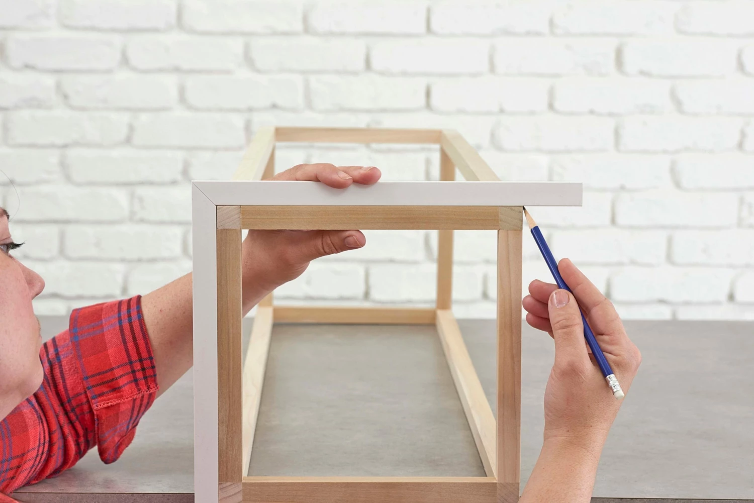 EverTrue Craftsman 3/4-in x 8-ft Unfinished Vinyl Cove Moulding 2 EverTrue Craftsman 3/4-in x 8-ft Unfinished Vinyl Cove Moulding - Image 2