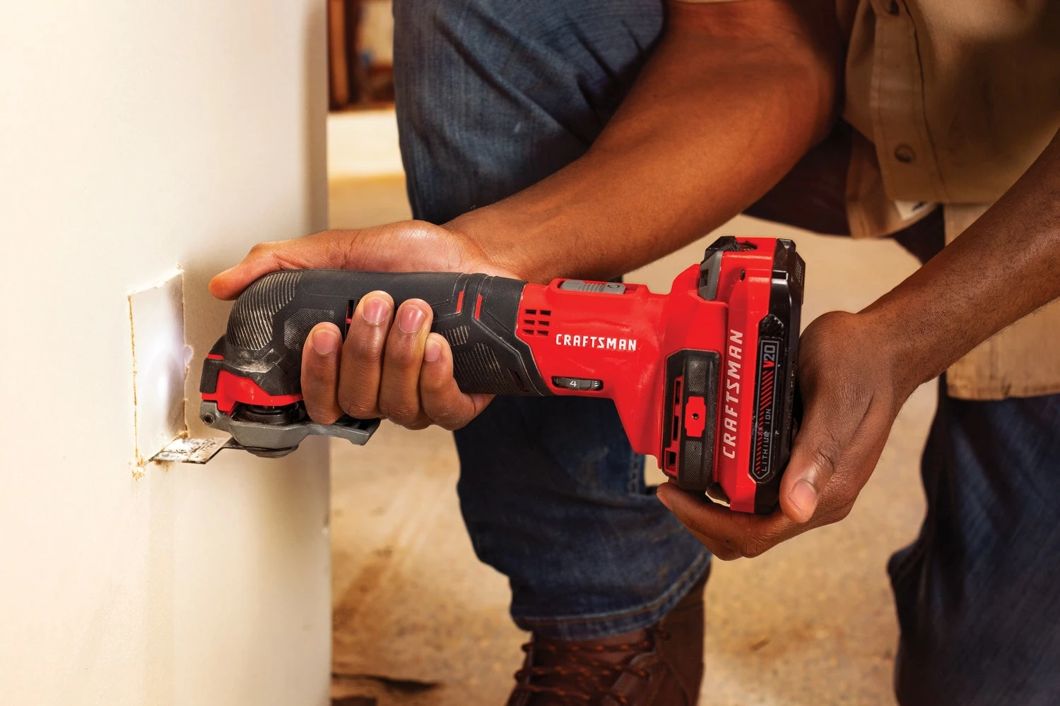 CRAFTSMAN Oscillating Tool Kits V20 11-Piece 20-volt Max Variable Speed Oscillating Multi-Tool Kit with Soft Case (1-Battery Included) 10 CRAFTSMAN Oscillating Tool Kits V20 11-Piece 20-volt Max Variable Speed Oscillating Multi-Tool Kit with Soft Case (1-Battery Included) - Image 10